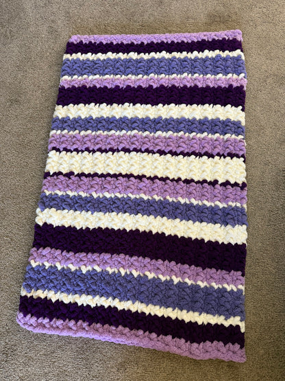 Chunky knit blankets